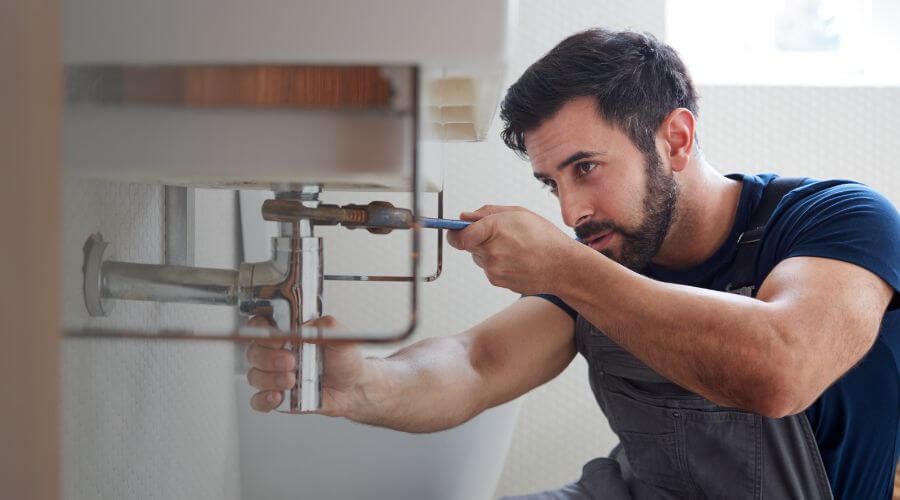 Local tankless water heater installation in Mount Summit, IN